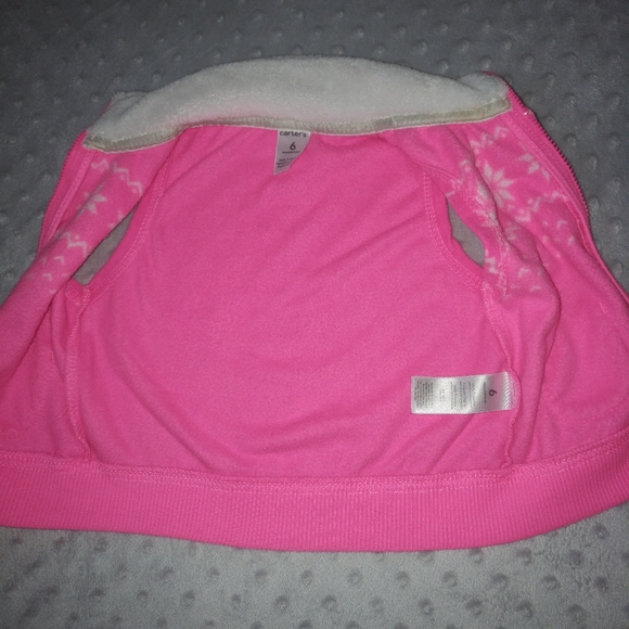 5/$20 Baby girl Carter's vest snowflakes 6 months - Picture 10 of 16